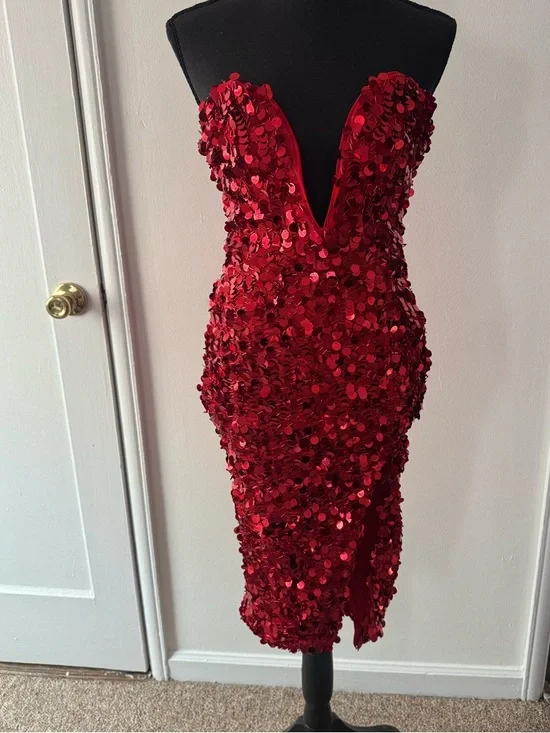 Fashion Nova Red Strapless Sequin Plunge Dress - Picture 6 of 7
